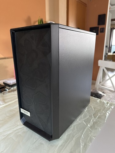 Fractal design meshify - fractal,