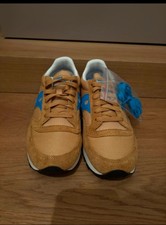 Scarpe saucony nuove, mai