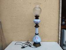 ANTICO LUME A PETROLIO TRASFORMATO IN LAMPADA DA TAVOLO AZZURRO DECORI DIPINTO