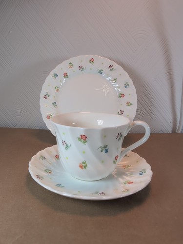 Vintage wedgwood cascade - wedgwood, tazza