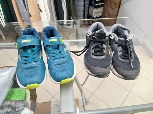 Pairs joma and - 2,