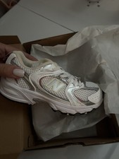 New Balance 530 Bungee per