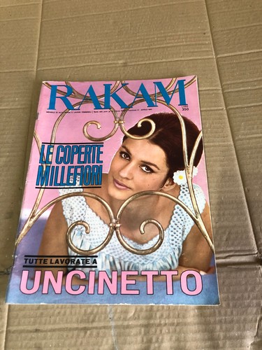 Rivista rakam mensile - mensile, di