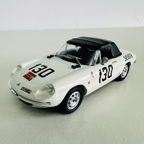 Modellino auto sportiva