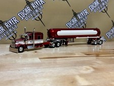 Dcp 1/64 Kenworth W900 semi