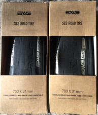 Coppia Pneumatici Stradali