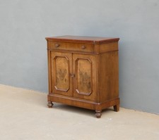 Credenza mobiletto due ante e