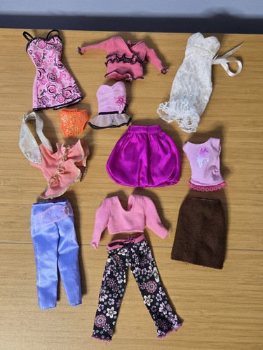 Vintage bundle collectible - of,