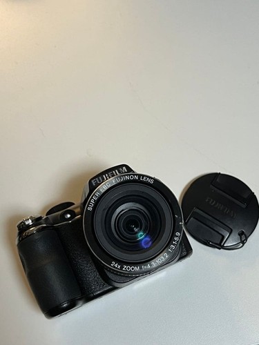 Fotocamera digitale compatta