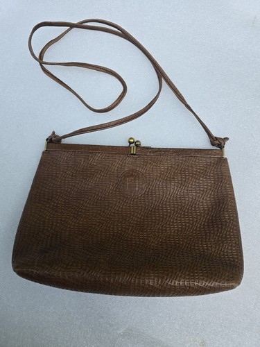 Borsa kisslock fendi pelle - kisslock,