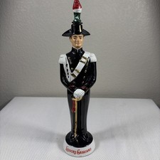 Statuina decanter soldato