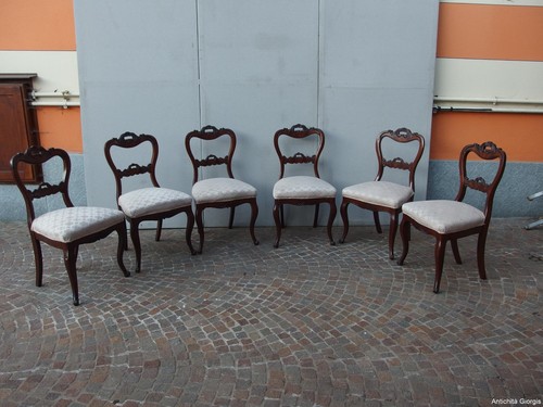 Sei sedie restaurate - n.,