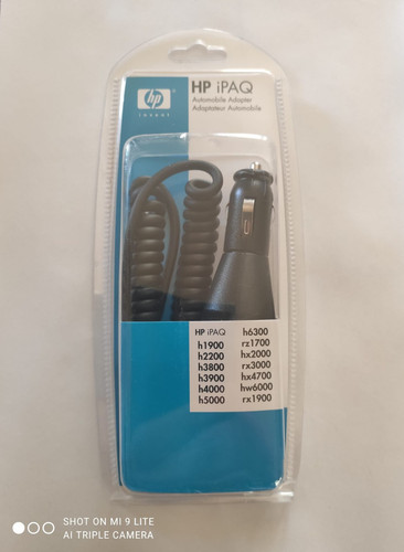 Caricabatteria adattatore auto