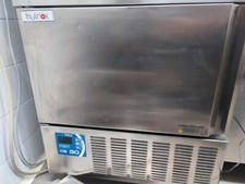 FRIULINOX GO Abbattitore di Temperatura/Surgelatore Rapido Pasticceria 5 Teglie 