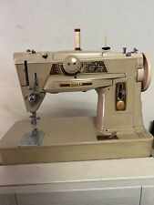 Macchina da cucire Singer 401 automatica vintage 