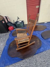 Sedia a dondolo vintage in