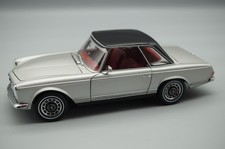 1:18 Schuco Mercedes-Benz 280 SL Pagoda Hardtop Argento Met. Interno rosso -TS660