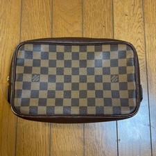 LOUIS VUITTON Damier vero