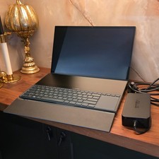 ASUS ZEN BOOK PRO DUO computer portatile PROFESSIONALE