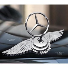 Mercedes-Benz 3D Emblem