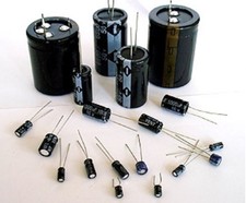 CEV 35.47 CONDENSATORI ELETTROLITICI VERTICALI 35V 47µF CONF.10PZ