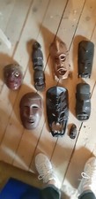  maschere etniche vintage varie dimensioni legno in ottime condizioni.