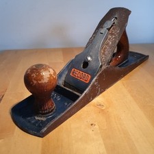 Vintage Record No. 5 1/2