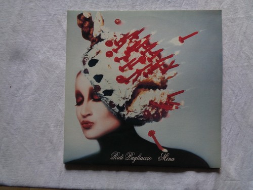 Giri mina ridi - -mina,