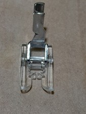 Piedino per macchina cucire - piedino,