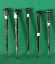 LOTTO 5 ANTICHI CHIODI