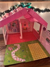 Barbie Fold 'N Fun House