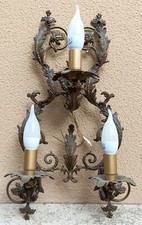 COPPIA APPLIQUE VINTAGE BRONZO LAVORATO TRE FIAMME LUCI - 2 APPLIQUES ANTICHE