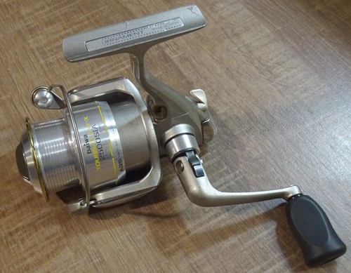 Daiwa tournament 2500sia - daiwa, tournament-x