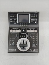 Roland V-4EX Mixer video 4