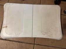 Nintendo Wii Fit Plus con