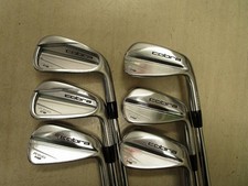 Cobra Set di ferri destrimani