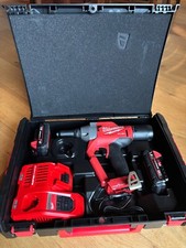 Rivettatrice Milwaukee M18