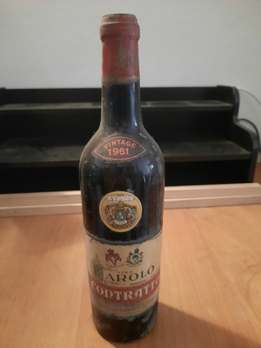 Vintage bottle vino 1961 - vintage,
