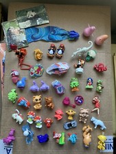 LOTTO 45 SORPRESINE OVETTO KINDER FERRERO Hello KITTY Barbapapà Wwf Winx Pingui