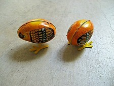 Due pulcini a molla made in