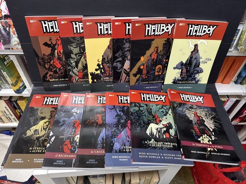 V33 hellboy mike - hellboy, 1/12