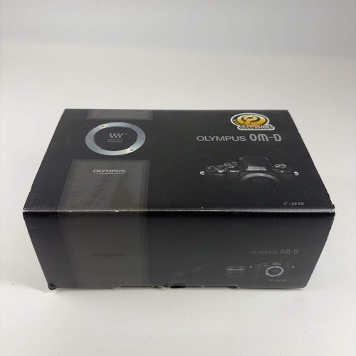 Nuova fotocamera mirrorless