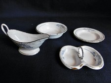 LOT 4 ÉLÉMENTS DE DINETTE