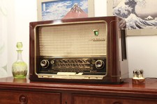 Radio a Valvole Grundig 3033/56 3D Sound Tuberadio Restaurata Funzionante