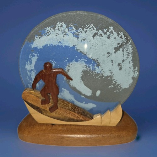 Portacandele figura surfista