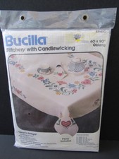 NUOVA Tovaglia Stampata Bucilla Delizia Cuore 60" x 90" Oblunga con Filo interdentale 49410