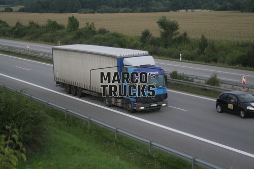 Foto camion mercedes benz - foto, sk