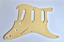 Battipenna SSS stile Strat ST
