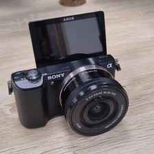 Sony Alpha a5000 Mirrorless