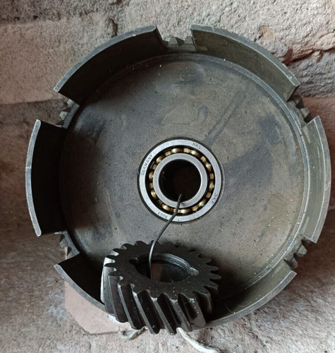 Frizione campana per piaggio - frizione,